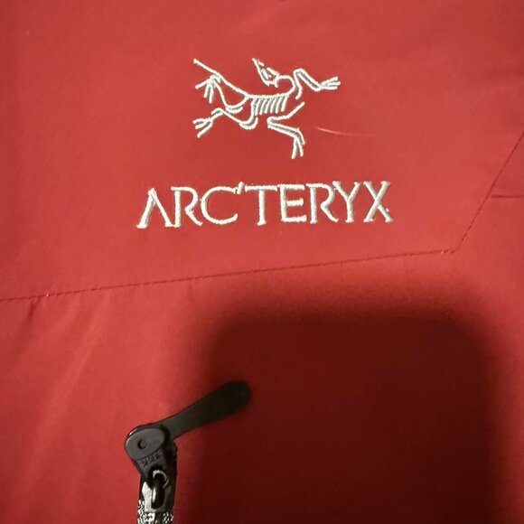 Arc'teryx Alpha SV Jacket - Picture 3 of 4